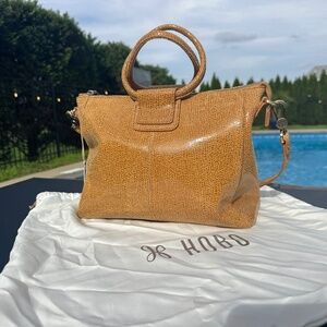 NWT Hobo Shelia Cedar Crackle Print Convertible Crossbody Satchel Bag